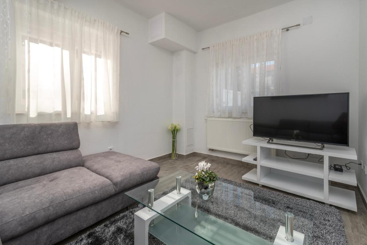 Apartments City View Trogir Eksteriør billede